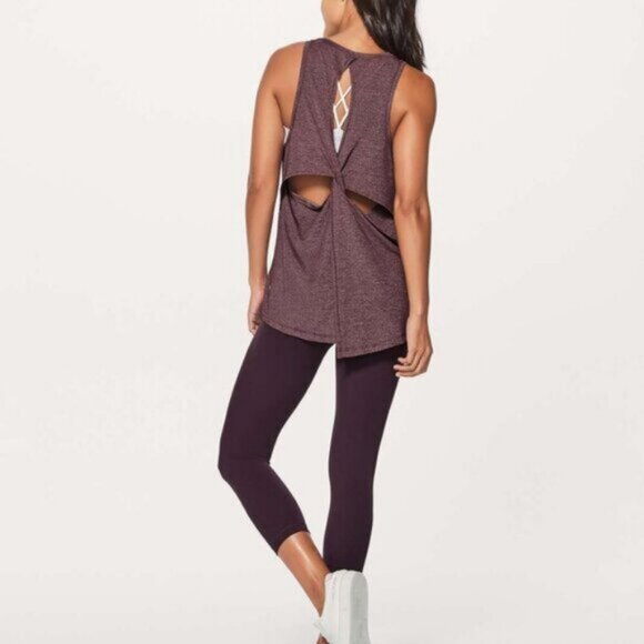 Lululemon Hold & Let Flow Tank In Heathered Black Cherry Size 6 - Picture 4 of 8
